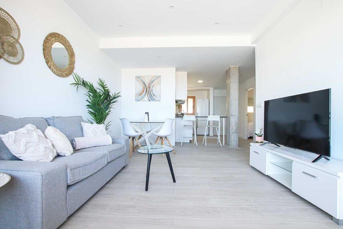Impresionantes Vistas Al Mar En Torremolinos Apartment Luaran gambar